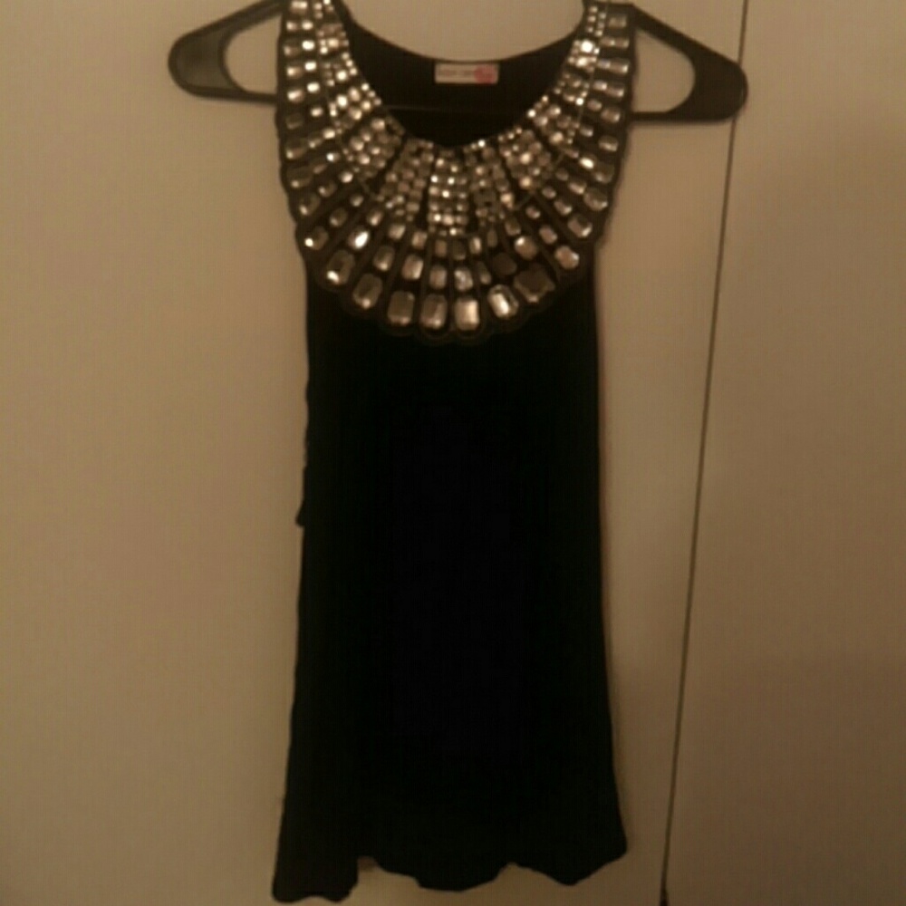 Body central tank top